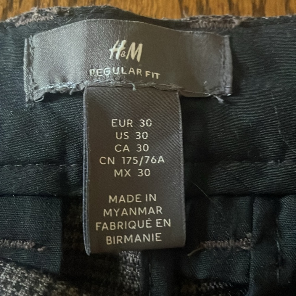 H&M pants - Picture 2 of 3